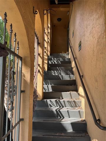 1527 NE 4th Avenue, Fort Lauderdale, FL 33304