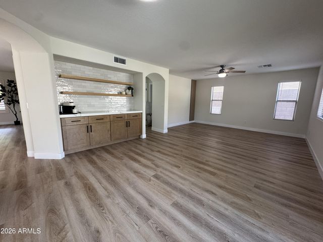 20933 N 37TH Way, Phoenix, AZ 85050