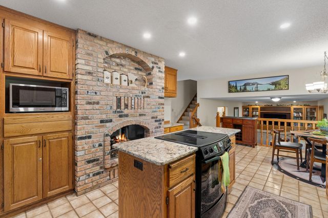 6390 Fawn Lane, Lino Lakes, MN 55014