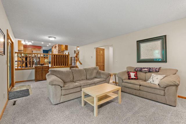 6390 Fawn Lane, Lino Lakes, MN 55014