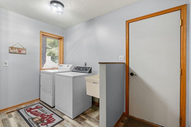 6390 Fawn Lane, Lino Lakes, MN 55014