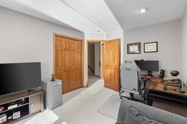 6390 Fawn Lane, Lino Lakes, MN 55014