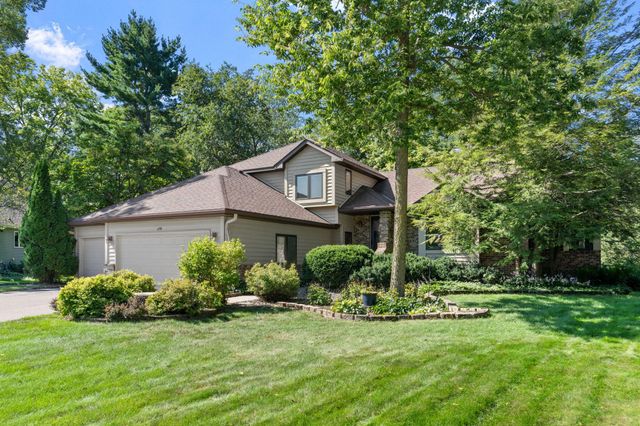 6390 Fawn Lane, Lino Lakes, MN 55014