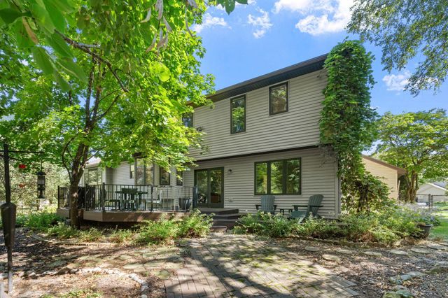 6390 Fawn Lane, Lino Lakes, MN 55014