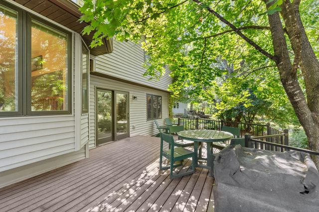 6390 Fawn Lane, Lino Lakes, MN 55014