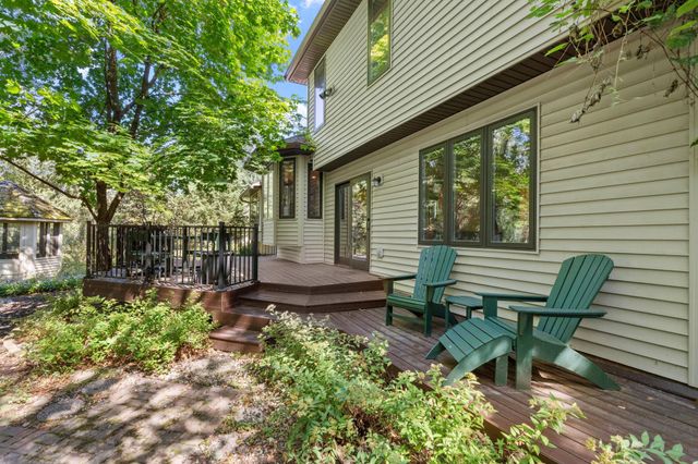 6390 Fawn Lane, Lino Lakes, MN 55014