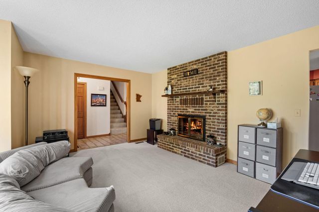 6390 Fawn Lane, Lino Lakes, MN 55014