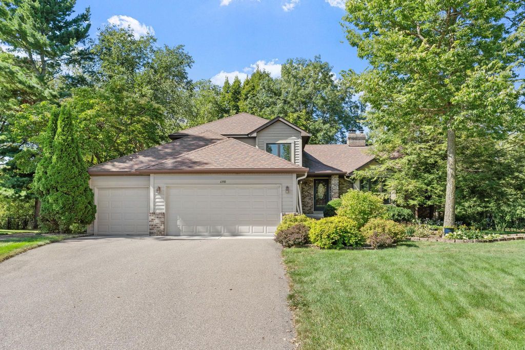 6390 Fawn Lane, Lino Lakes, MN 55014 — photo 2