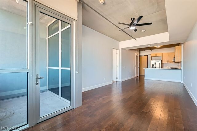 353 East Bonneville Avenue 804, Las Vegas, NV 89101