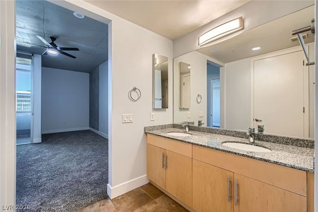 353 East Bonneville Avenue 804, Las Vegas, NV 89101