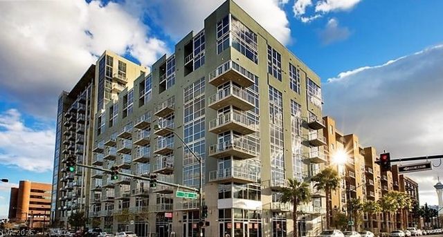 353 East Bonneville Avenue 804, Las Vegas, NV 89101