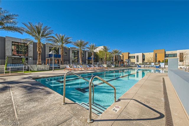 353 East Bonneville Avenue 804, Las Vegas, NV 89101