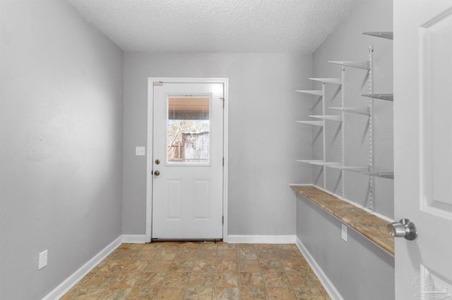 7917 Comet Ct, Pensacola, FL 32506