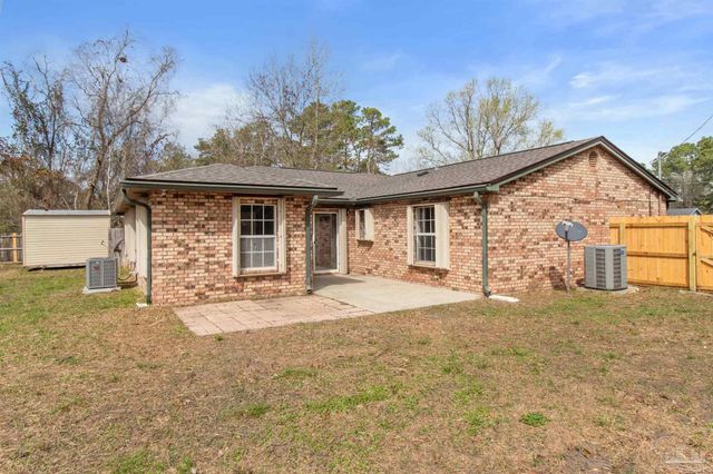 7917 Comet Ct, Pensacola, FL 32506