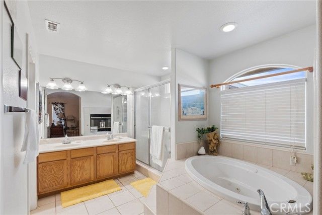 18540 FAIRBURN AVENUE, Hesperia, CA 92345