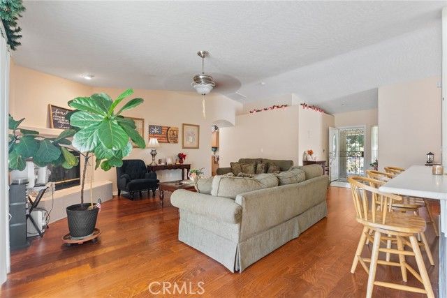 18540 FAIRBURN AVENUE, Hesperia, CA 92345