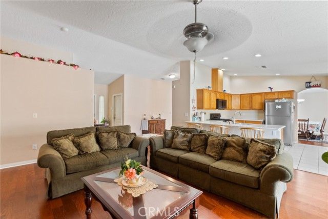 18540 FAIRBURN AVENUE, Hesperia, CA 92345