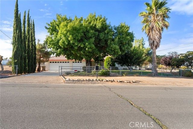 18540 FAIRBURN AVENUE, Hesperia, CA 92345