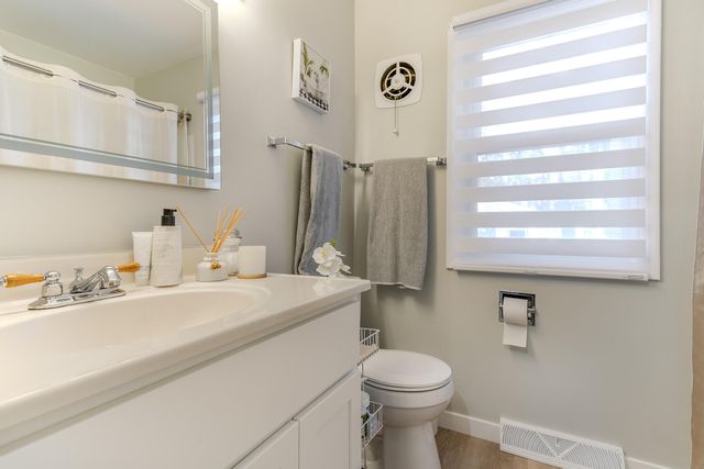 1450 Wesley Avenue, Muskegon City, MI 49442