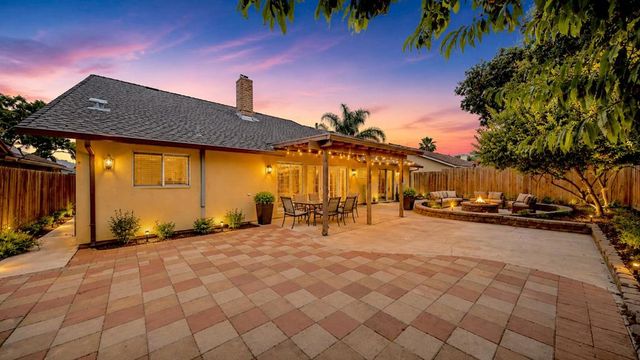 1812 Dorset Lane, Modesto, CA 95355
