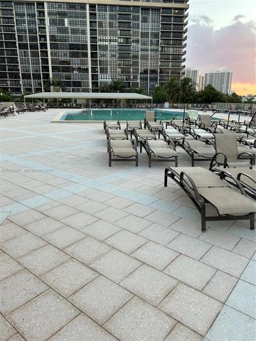 1985 S Ocean Dr 20L, Hallandale Beach, FL 33009