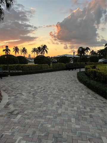 1985 S Ocean Dr 20L, Hallandale Beach, FL 33009