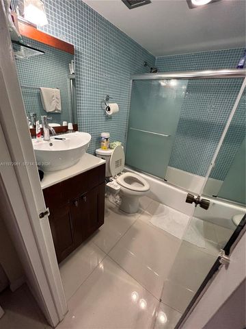 1985 S Ocean Dr 20L, Hallandale Beach, FL 33009