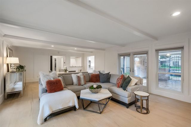 1310 Devon Glen Drive, Houston, TX 77077