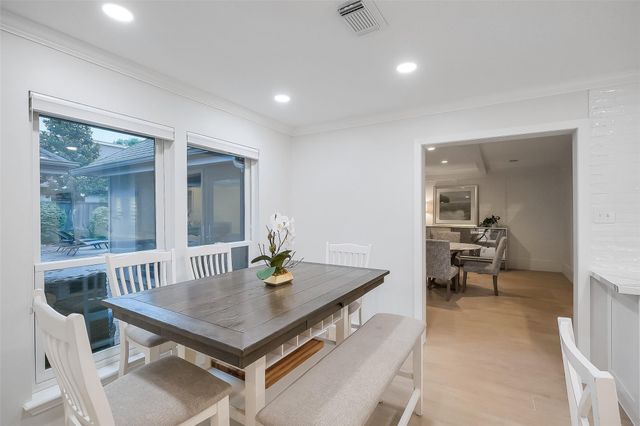 1310 Devon Glen Drive, Houston, TX 77077