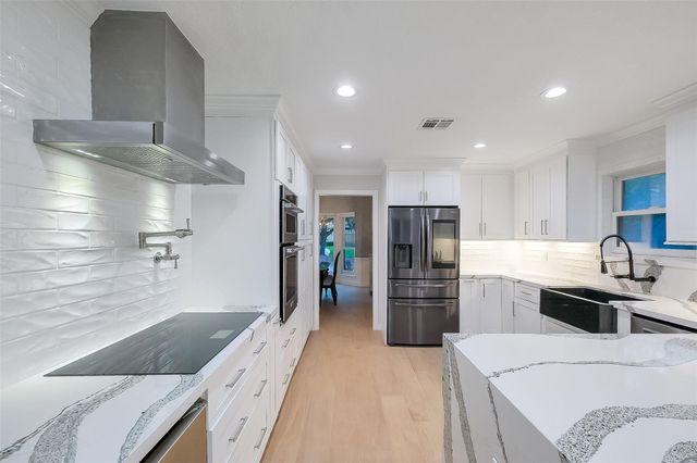 1310 Devon Glen Drive, Houston, TX 77077