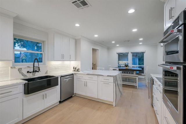 1310 Devon Glen Drive, Houston, TX 77077