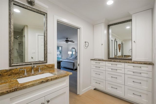 1310 Devon Glen Drive, Houston, TX 77077