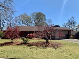 8 N Whisper Court, Columbus, GA 31909