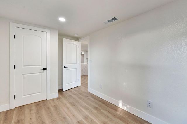 1309 N Temperance Avenue, Fresno, CA 93727