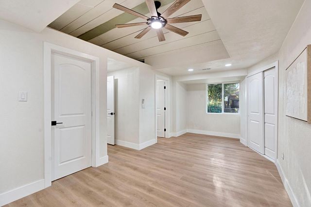 1309 N Temperance Avenue, Fresno, CA 93727