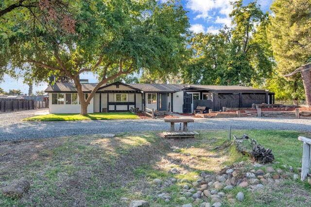 1309 N Temperance Avenue, Fresno, CA 93727
