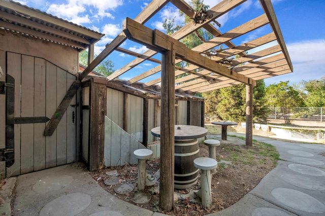 1309 N Temperance Avenue, Fresno, CA 93727
