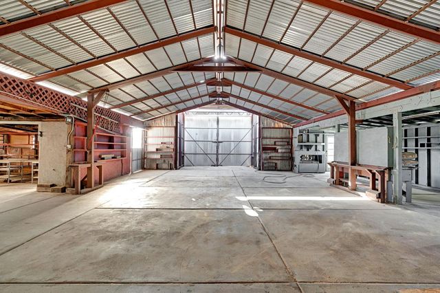 1309 N Temperance Avenue, Fresno, CA 93727