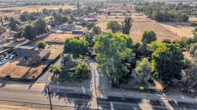 1309 N Temperance Avenue, Fresno, CA 93727