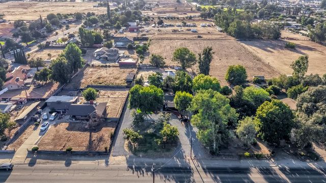 1309 N Temperance Avenue, Fresno, CA 93727