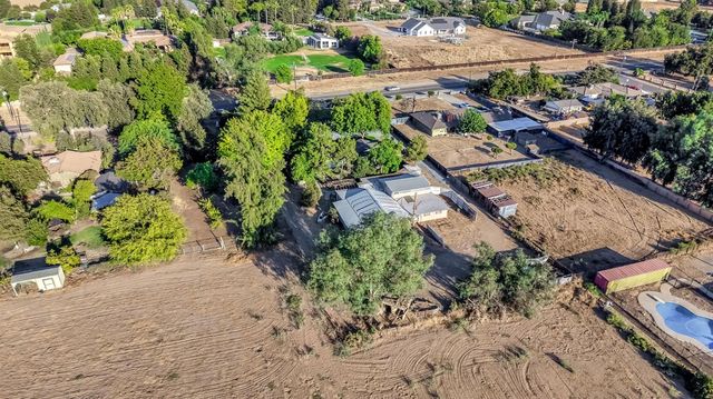 1309 N Temperance Avenue, Fresno, CA 93727