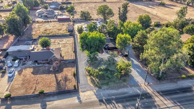 1309 N Temperance Avenue, Fresno, CA 93727