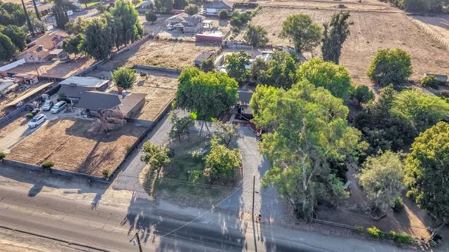 1309 N Temperance Avenue, Fresno, CA 93727