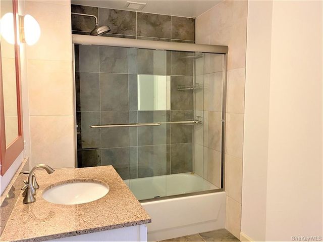 1 S Astor Street 301, Irvington, NY 10533