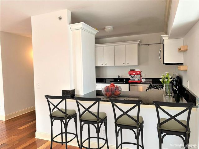 1 S Astor Street 301, Irvington, NY 10533