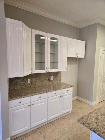 13998 Shoreline Drive, Willis, TX 77318