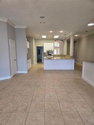 13998 Shoreline Drive, Willis, TX 77318