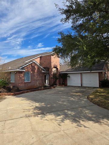 13998 Shoreline Drive, Willis, TX 77318