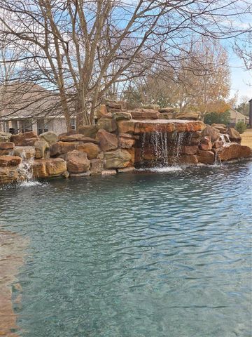 13998 Shoreline Drive, Willis, TX 77318