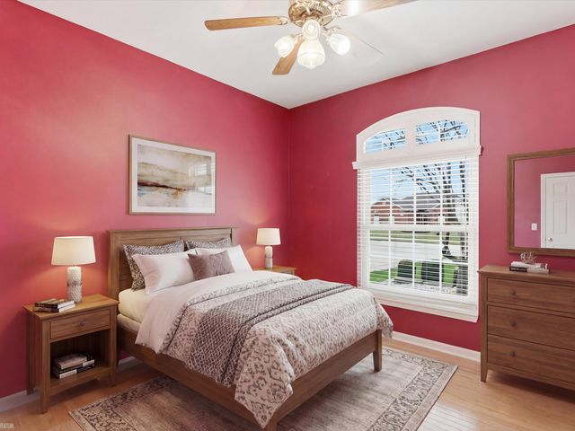 55212 Woods Lane, Shelby Twp, MI 48316